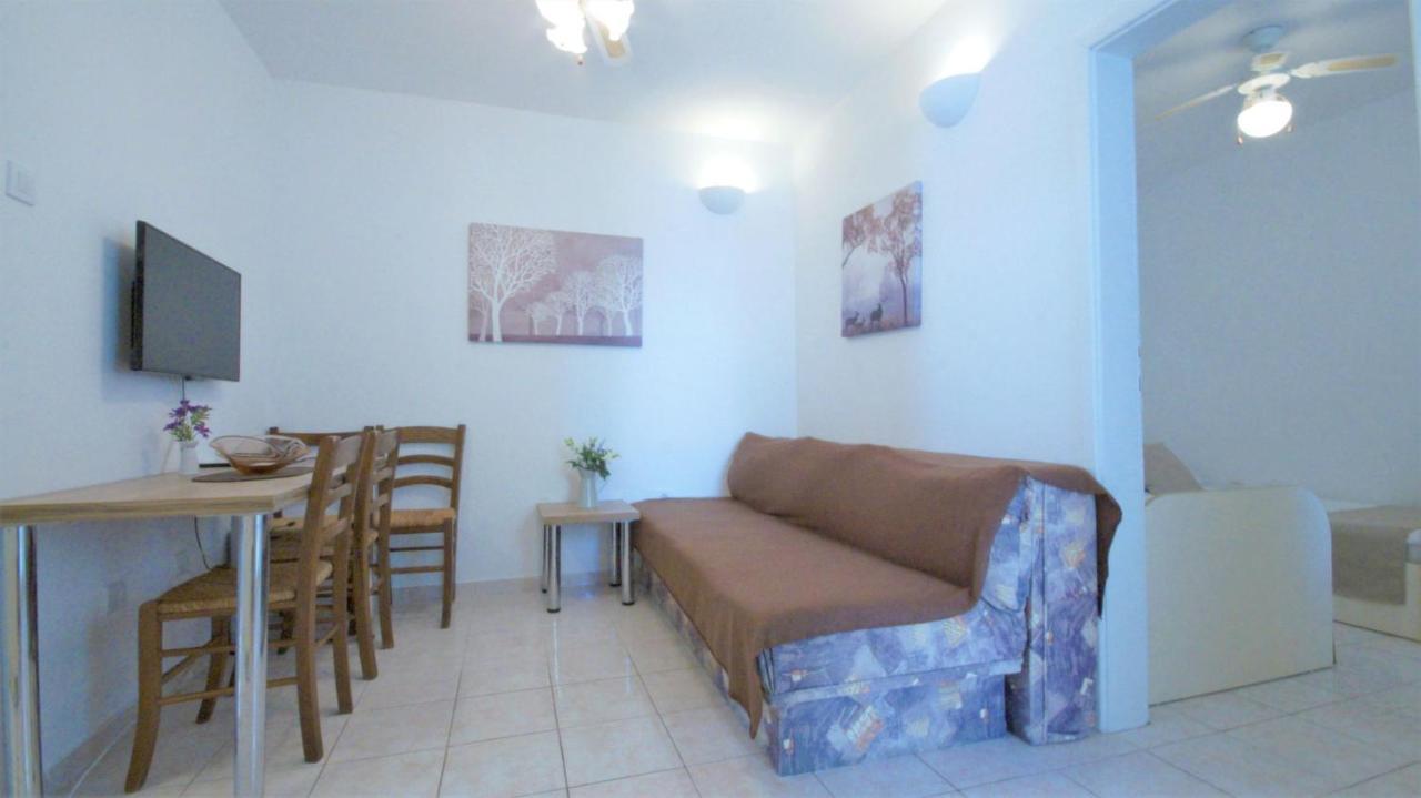 Bliss Apartments Будва Екстер'єр фото