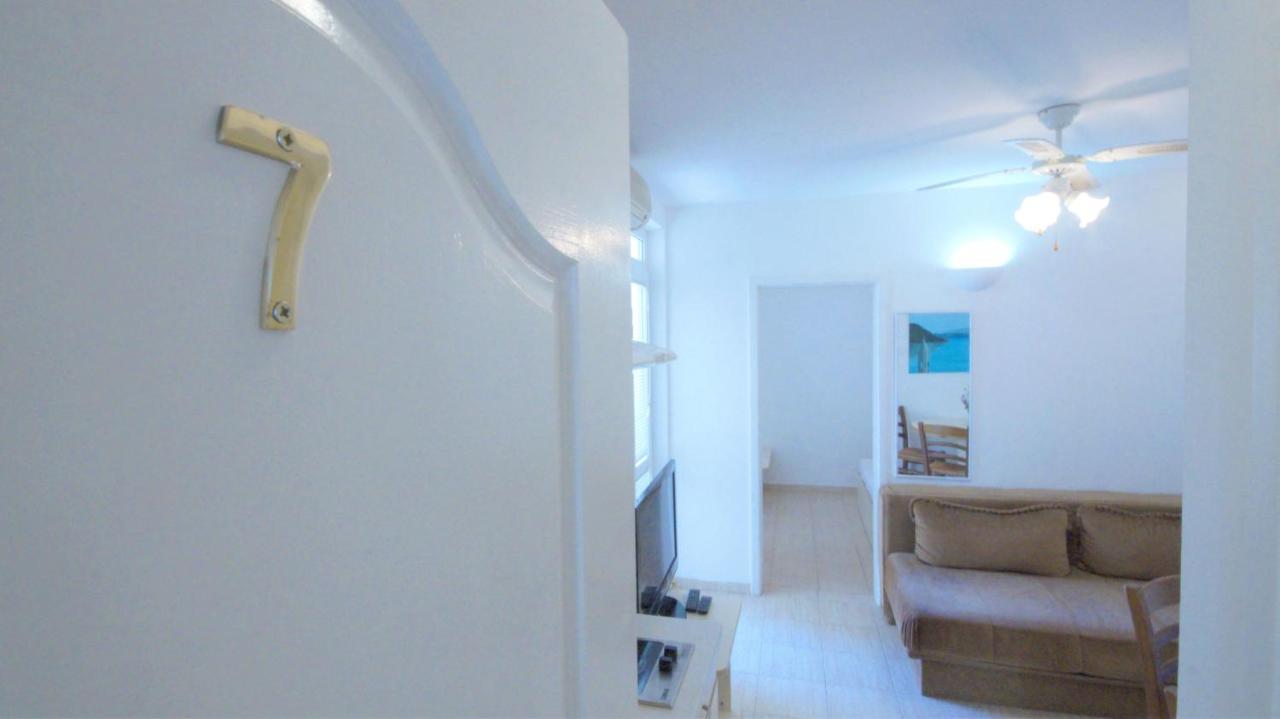 Bliss Apartments Будва Екстер'єр фото