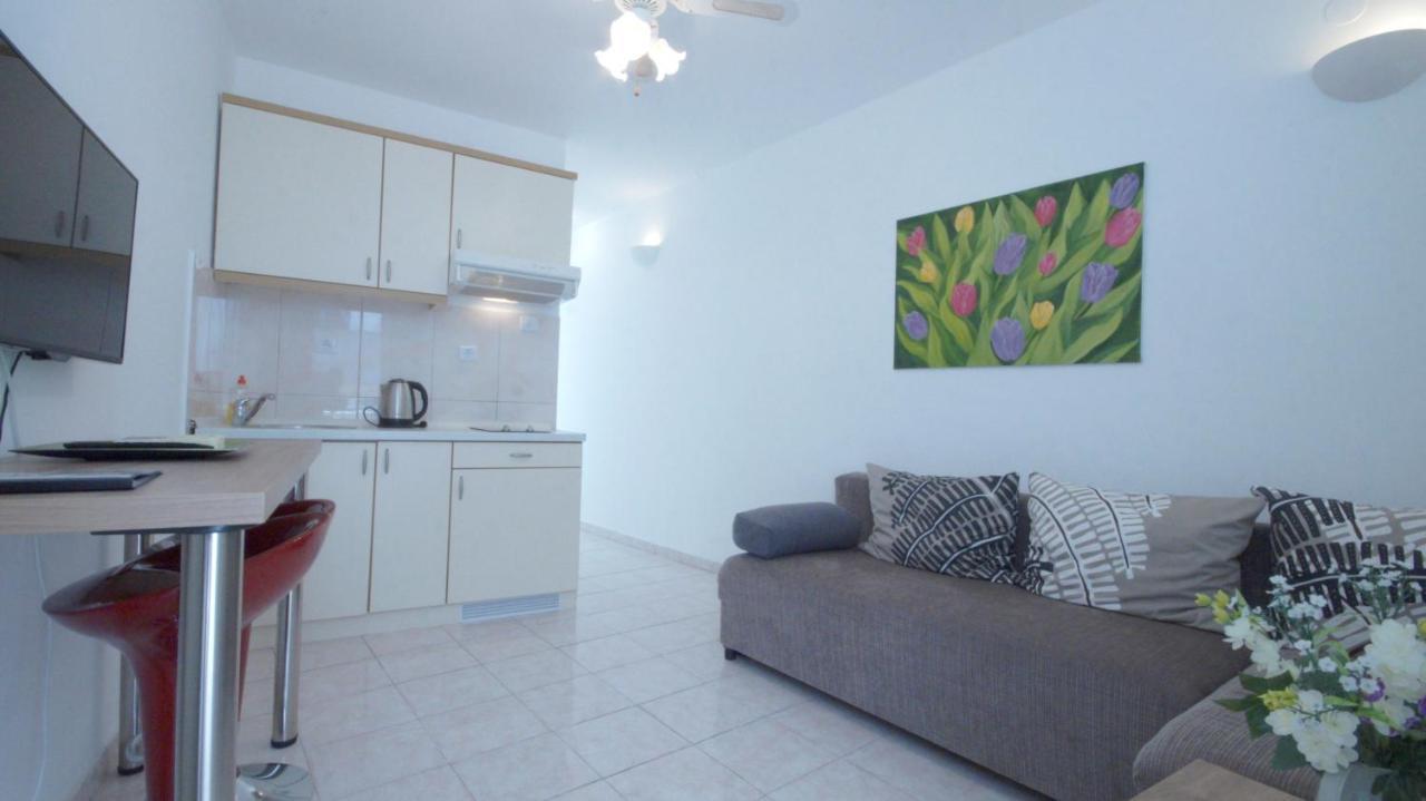 Bliss Apartments Будва Екстер'єр фото